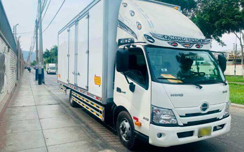 Mejores empresas de transporte de carga terrestre en Perú Servicio de transporte de carga terrestre a nivel nacional